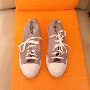 Chuck Taylor in Earl Grey